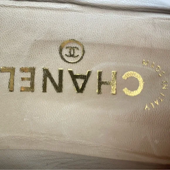 Chanel flats, size 38 or 7 1/2